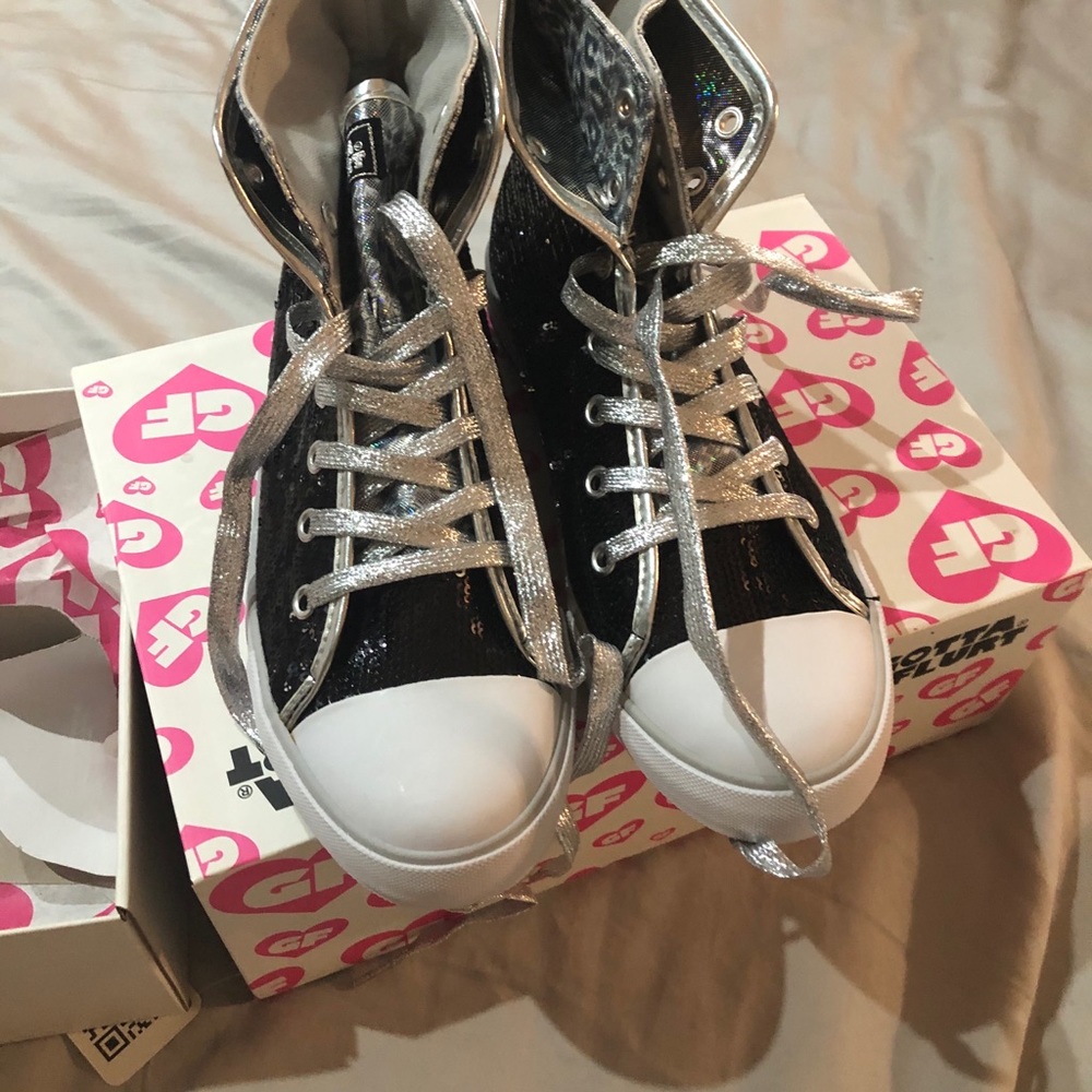Gotta flirt Rare shoes Sparkle black sneakers high top fold down 7 1/2 NEW